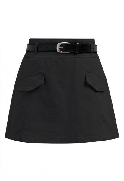 Fake Flap Pockets Belted Denim Skorts in Black