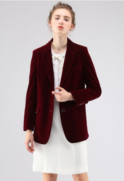 Noble Chic Velvet Blazer in Wine