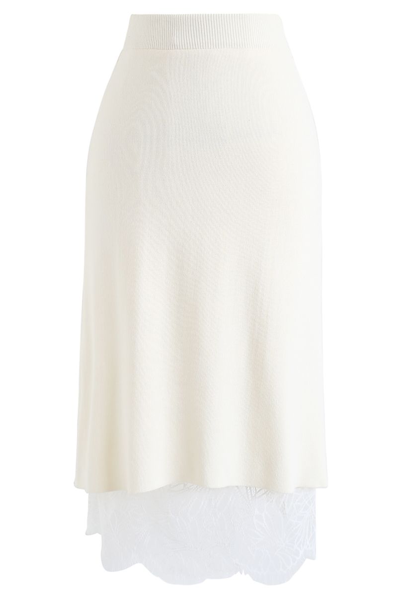Lace Hem Reversible Knit Skirt in White