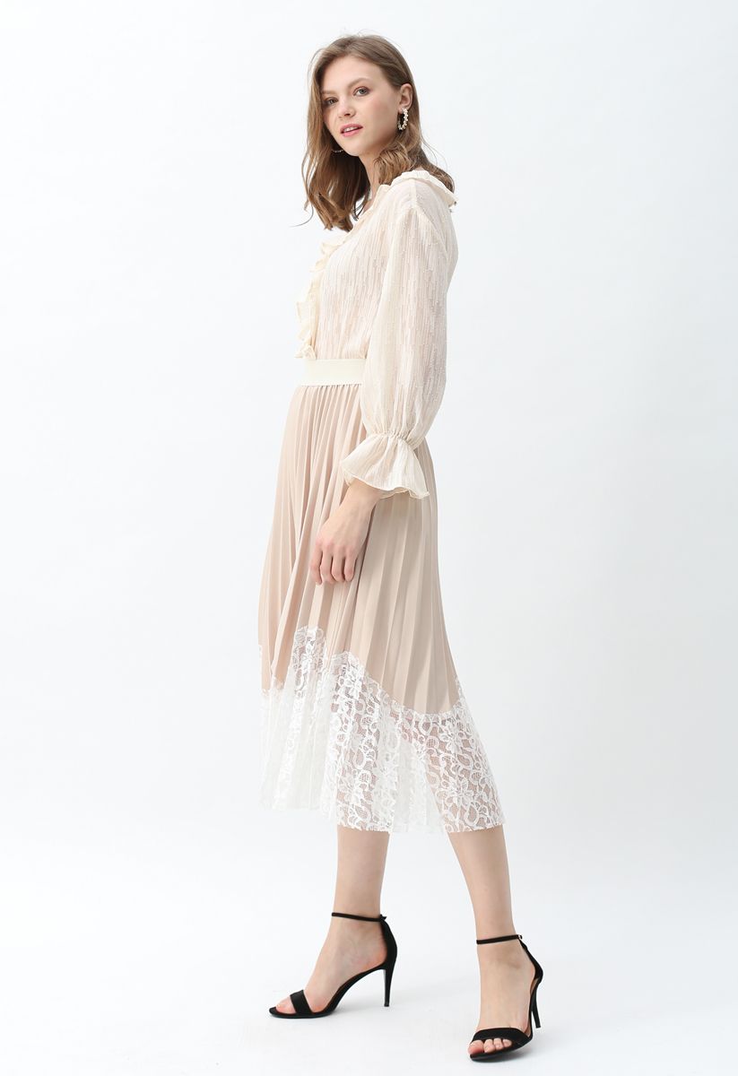 Lightsome Lace Hem Pleated Midi Skirt in Cream