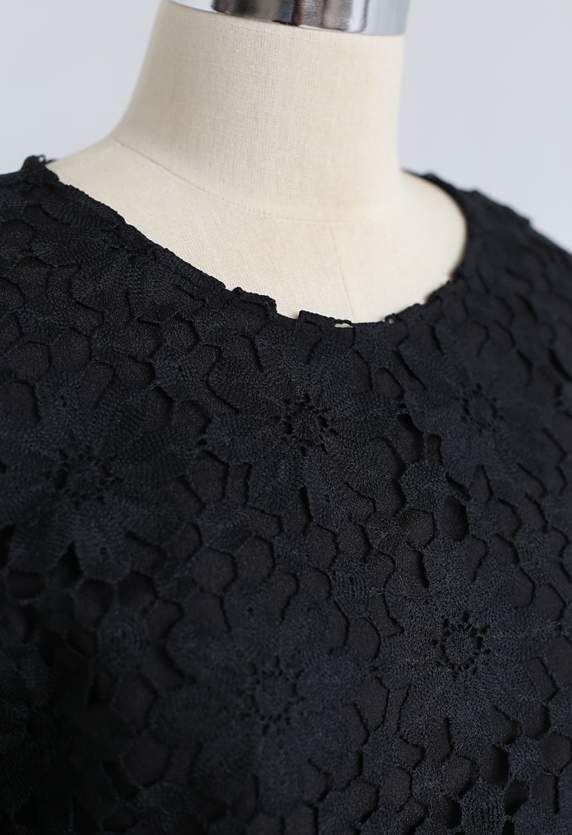 Full Sunflower Crochet Top and Skirt Set in Black
