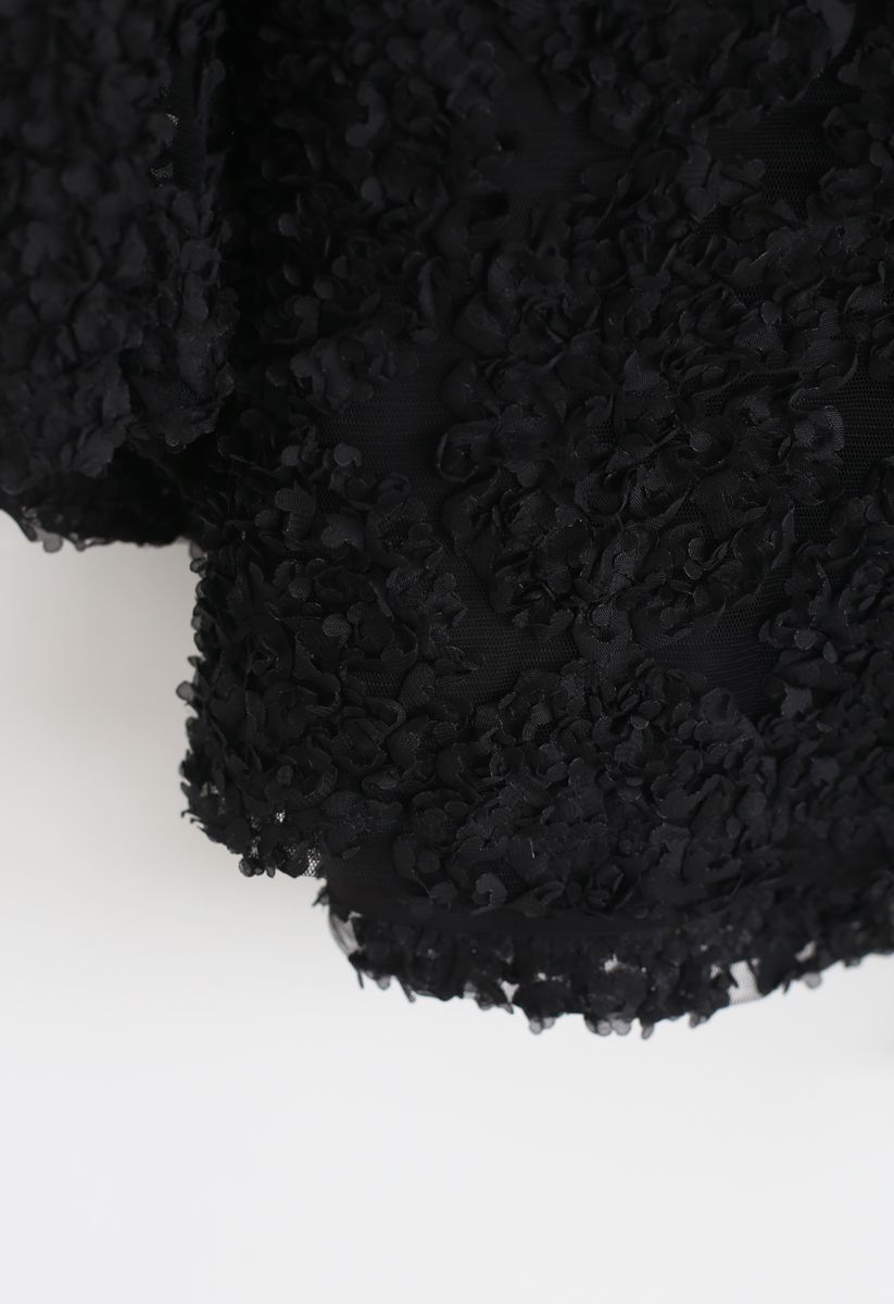 3D Floral Open Back Mid-Sleeve Top in Black