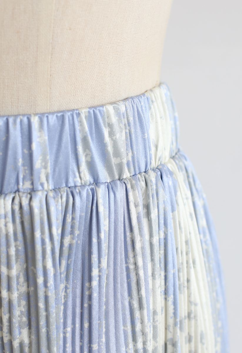 Contrast Color Print Pleated Wide-Leg Pants in Blue