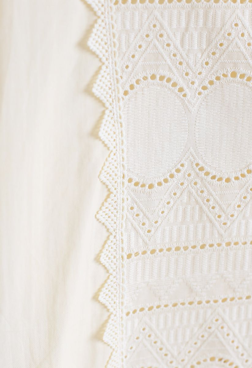 Zigzag Crochet Embroidery Button Down Top in Cream