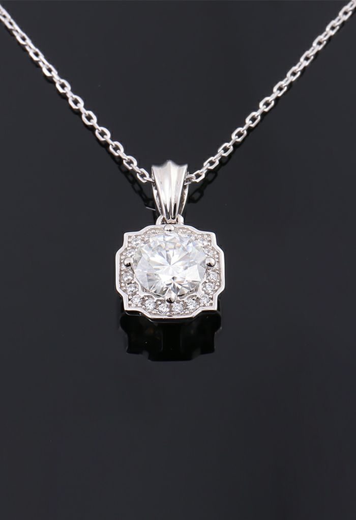 Pointed Edge Moissanite Diamond Necklace