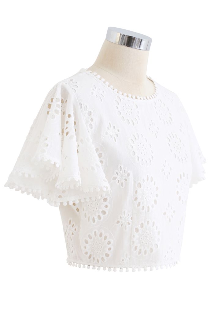 Floral Eyelet Embroidered Ruffle Sleeves Crop Top in White