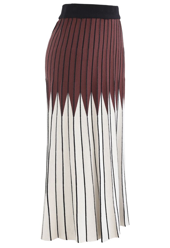 Brown and Ivory Pleated Knit Skirt