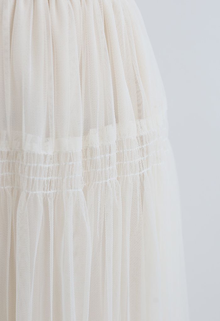 Shirred Elastic Double-Layered Mesh Skirt in Ivory