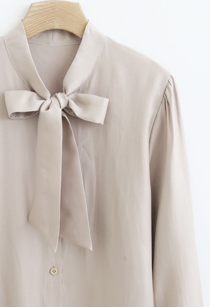 Shimmer Bowknot Button Down Shirt in Cream