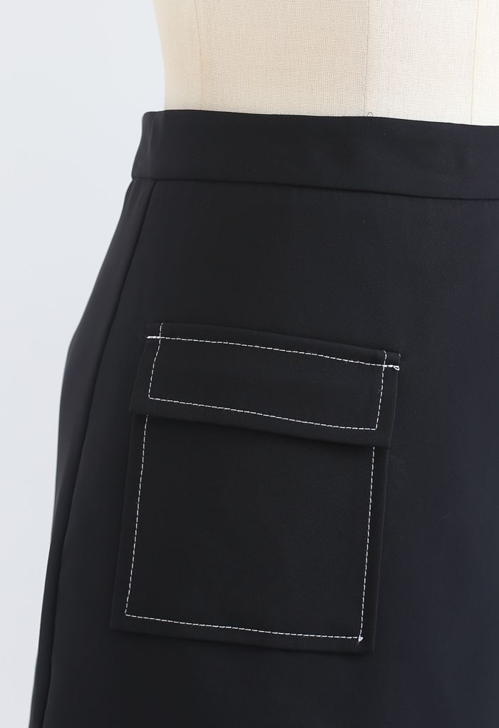 Contrast Line Buttoned Flap Mini Skirt in Black