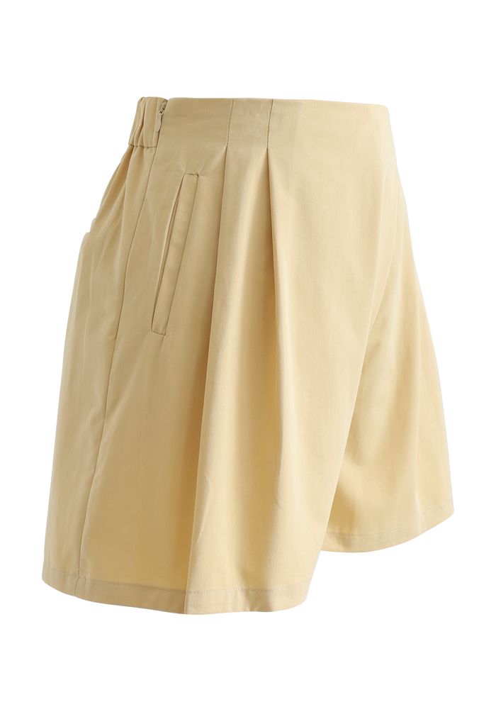 High Rise Side Zip Pocket Pleated Shorts in Yellow