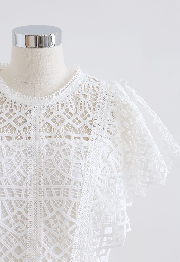 Ruffle Sleeves Full Crochet Crop Top in White