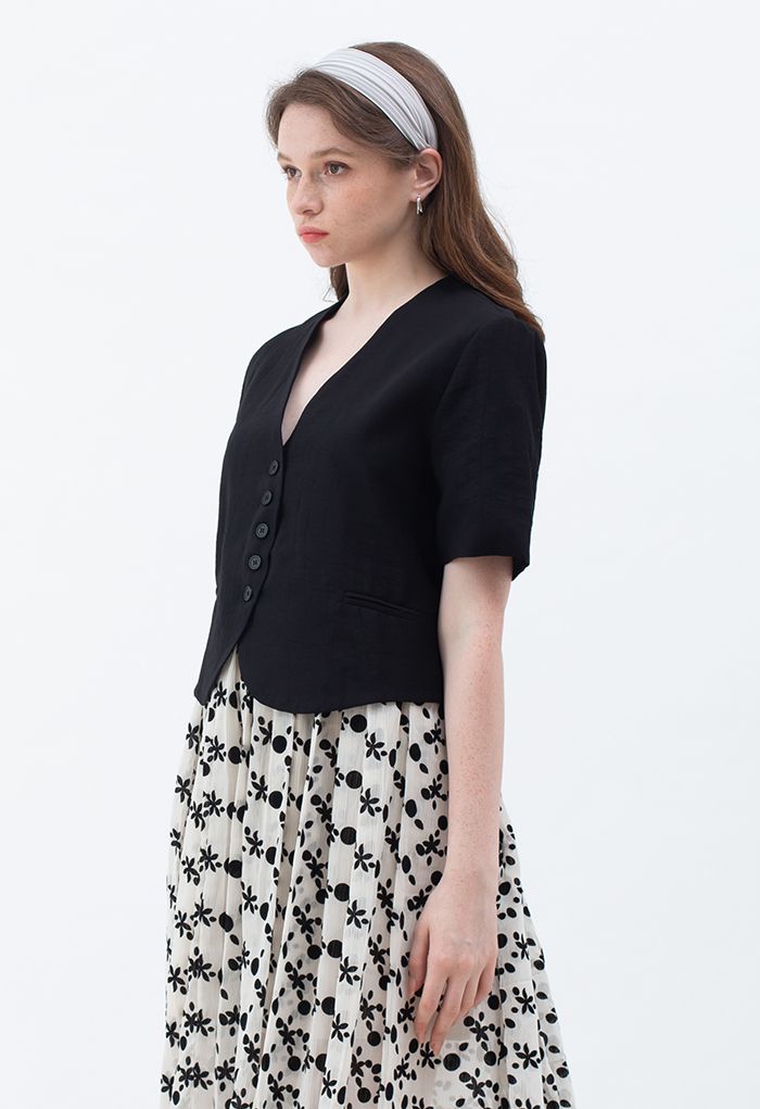 Buttoned Front Short Sleeve Crop Blazer in Black