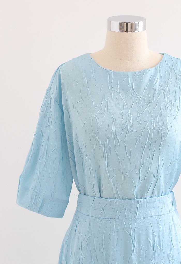 Full of Pleat Short Sleeve Top and Flare Skirt Set in Blue