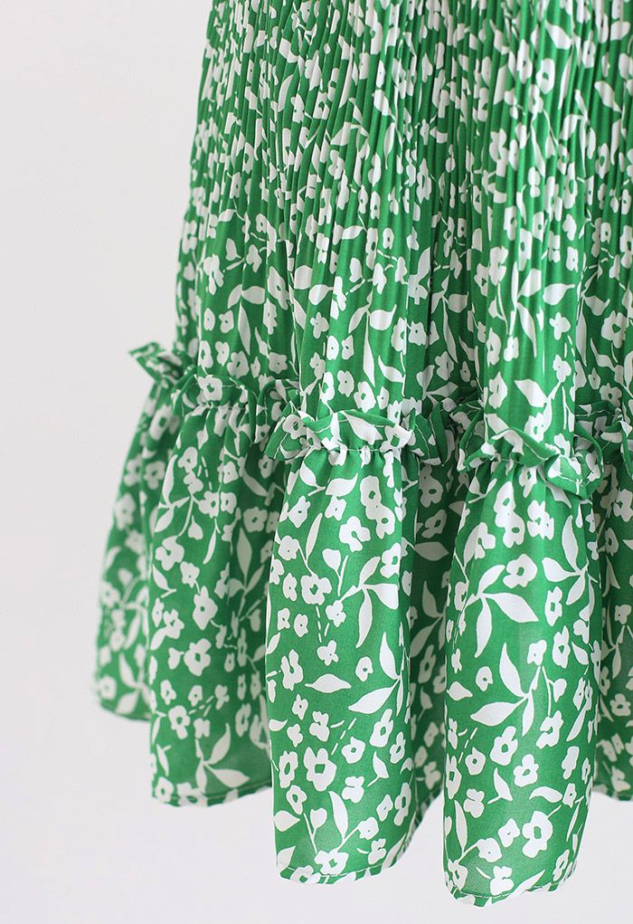 Floret Print Ruffle Detailing Mini Skirt in Green