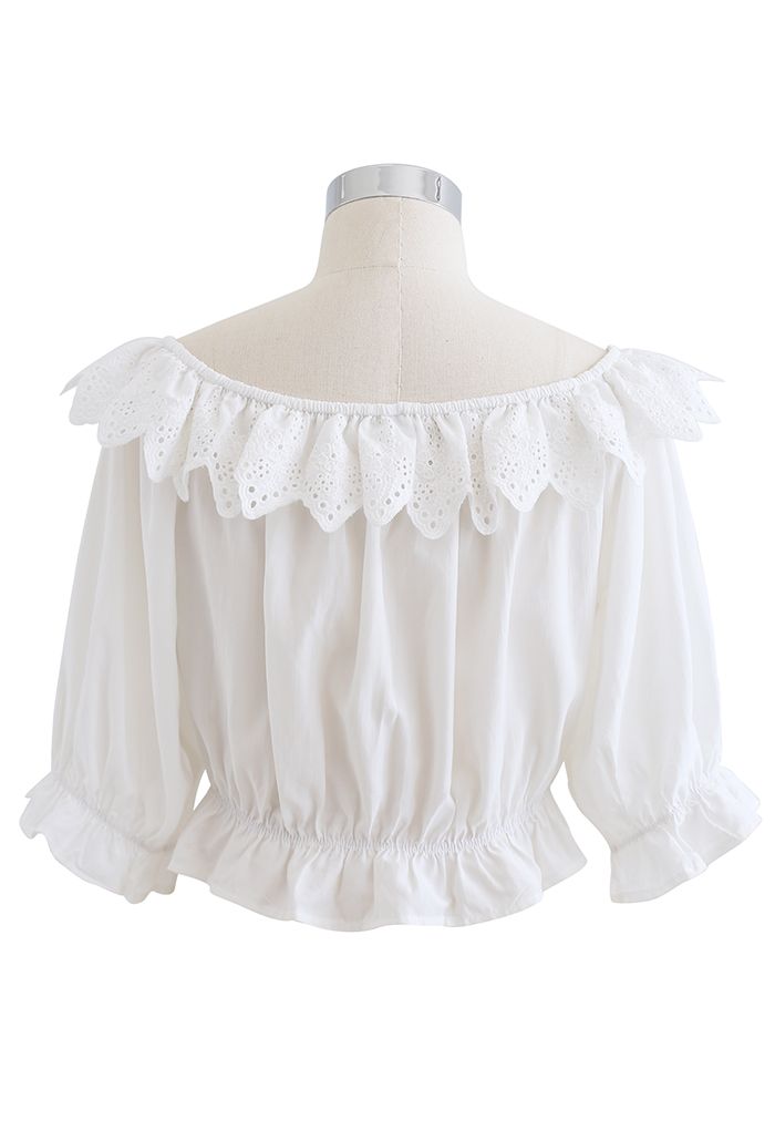 Scallop Embroidered Bowknot Crop Top in White