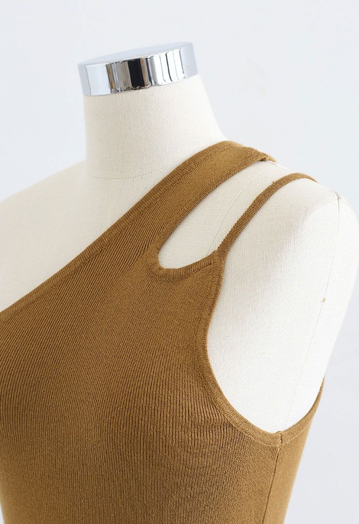 Dual Strap One-Shoulder Crop Knit Top in Caramel