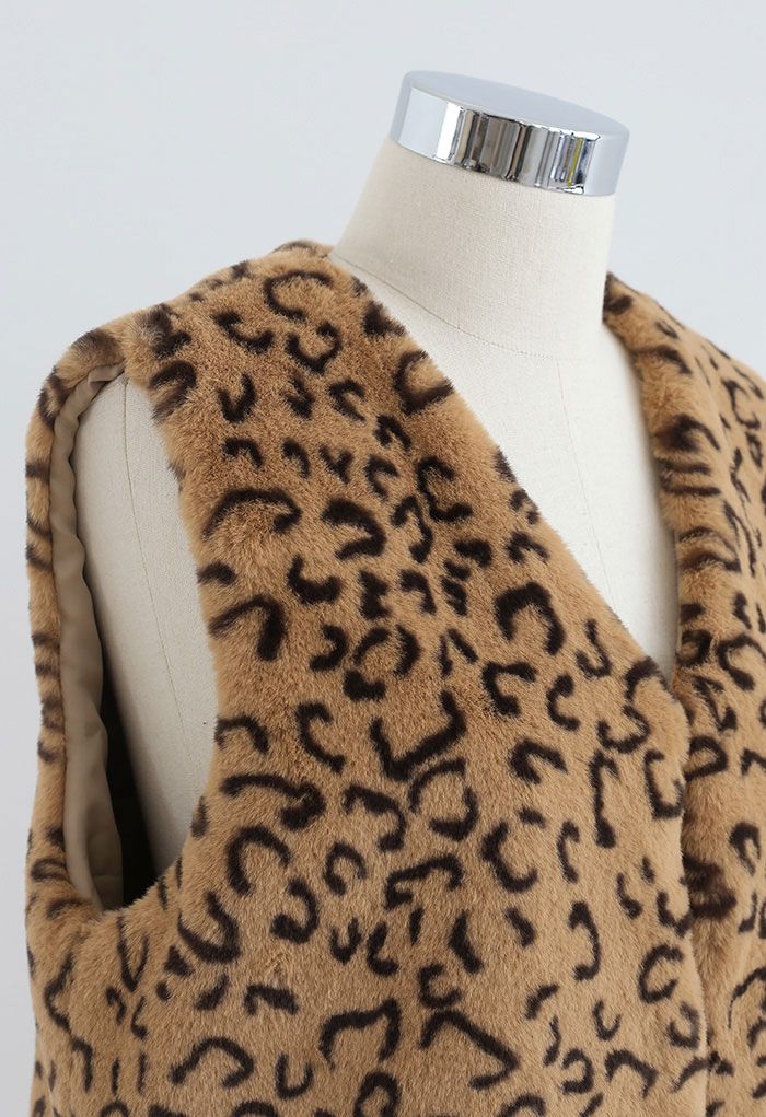 Sleeveless Leopard Faux Fur Vest