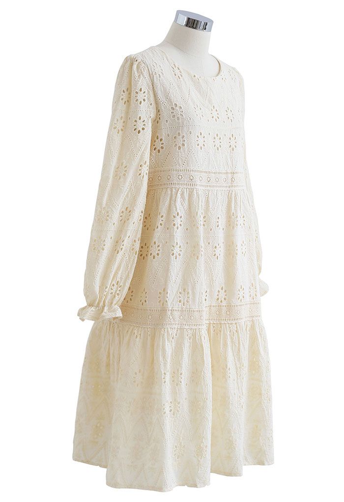 Floret Eyelet Embroidered Dress in Cream