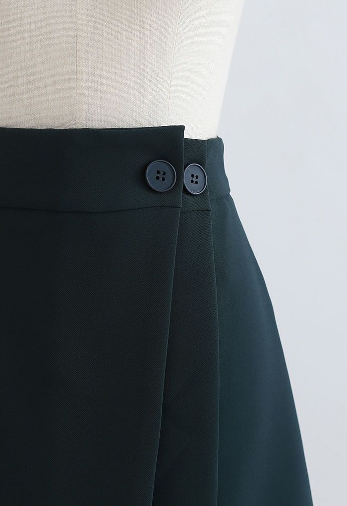 Double Flap Buttoned Mini Skirt in Emerald
