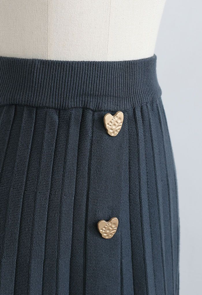 Golden Heart Decorated Pleated Knit Skirt in Sage