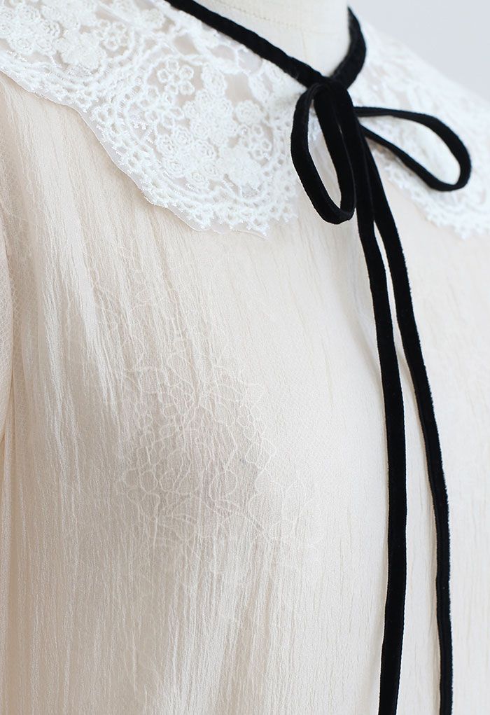 Peter-Pan Collar Tie Bow Lace Organza Top in Cream