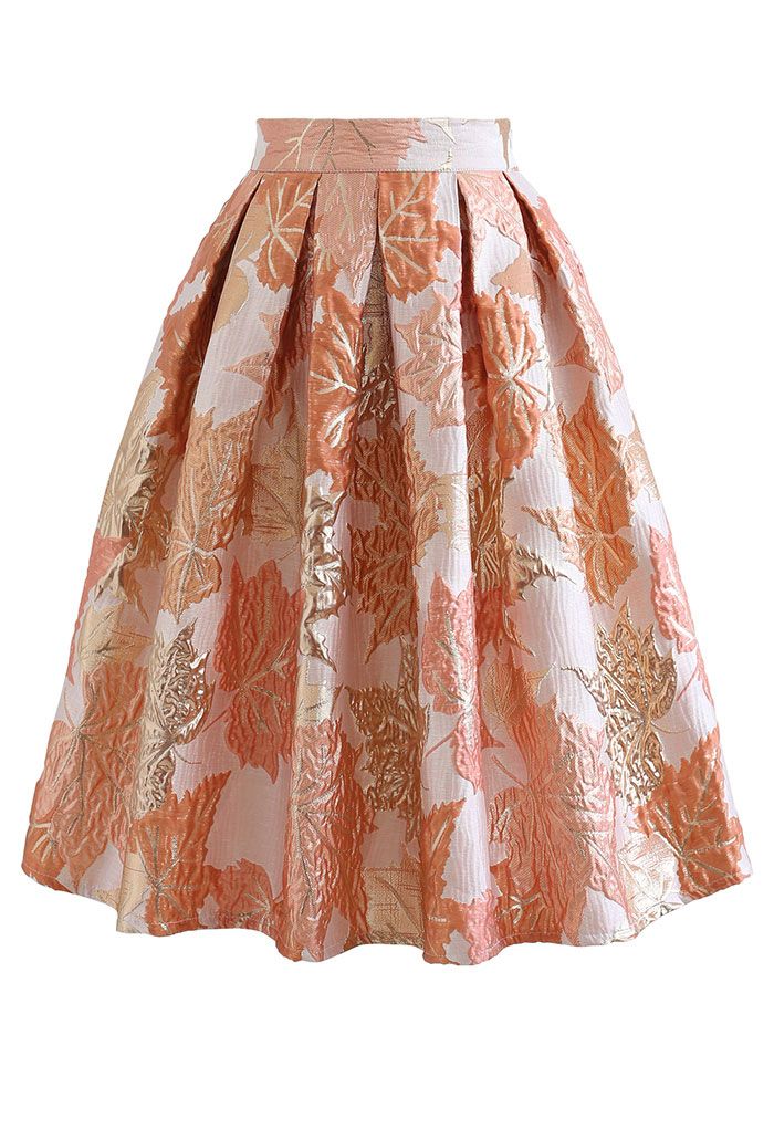 Maple Leaf Embossed Jacquard Pleated Skirt
