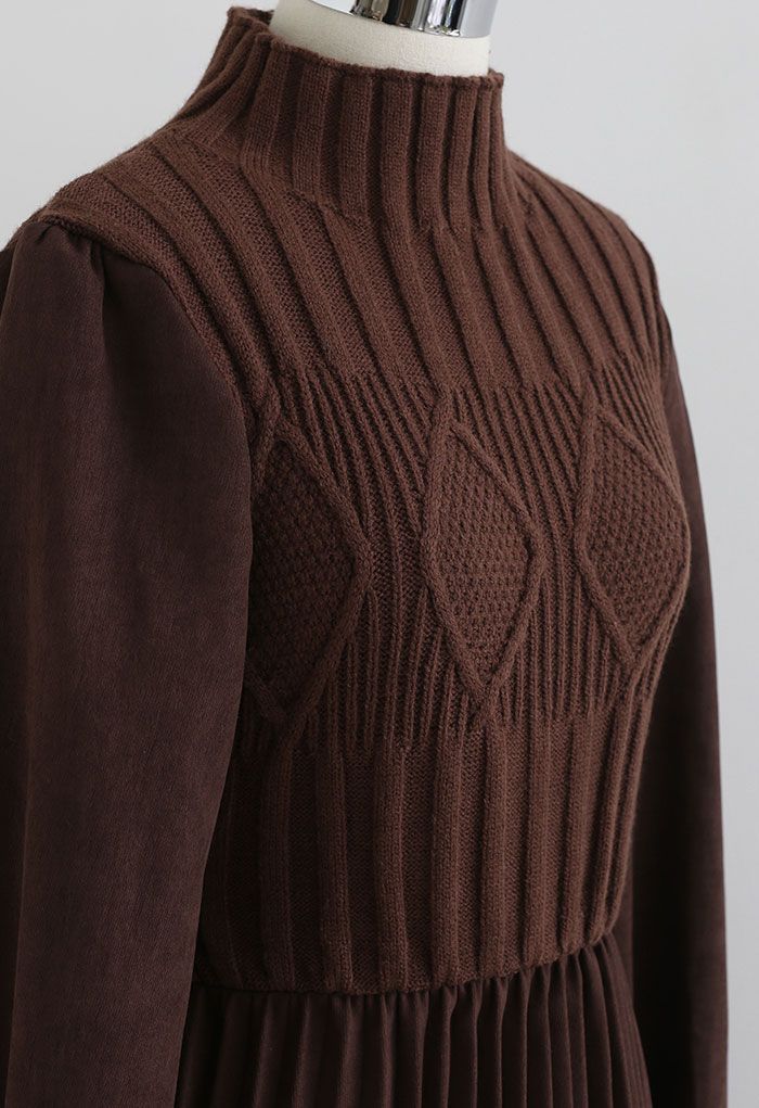 Cable Knit Spliced Pleated Midi Dress in Brown