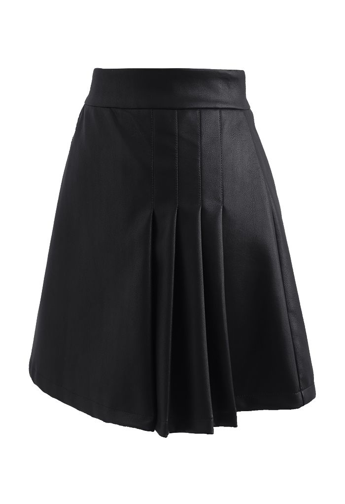 Faux Leather Pleated Detail Mini Skirt in Black