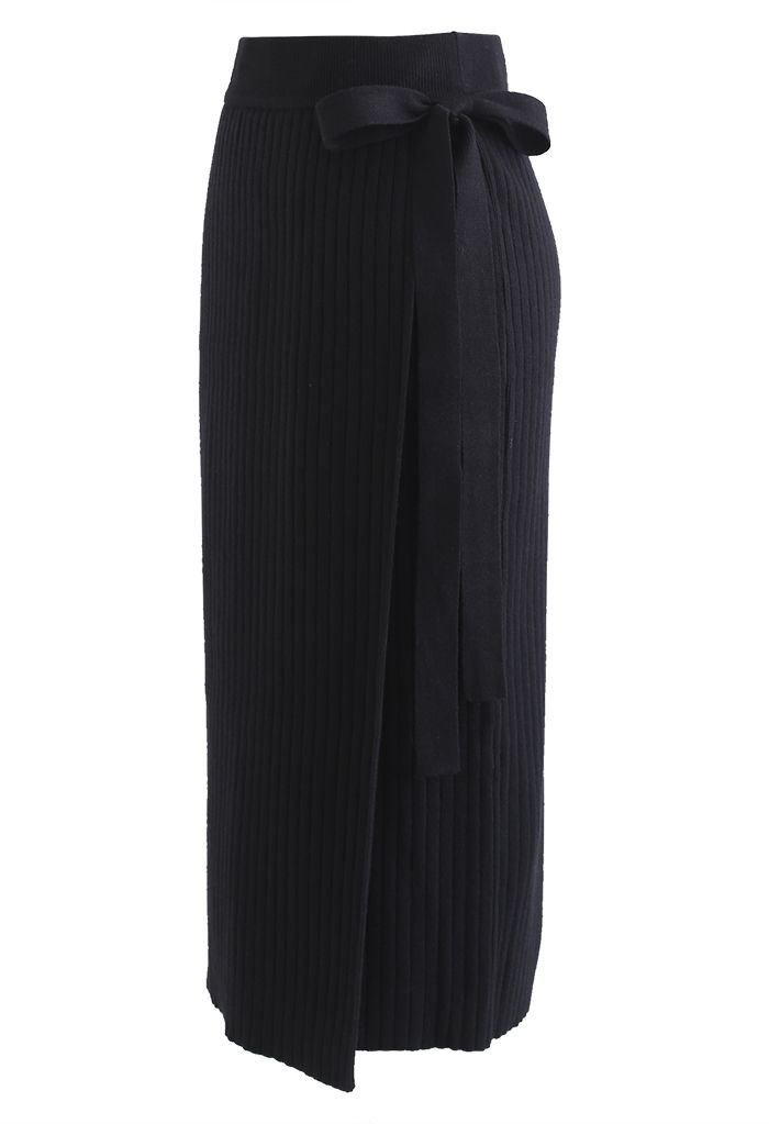 Bowknot Side Flap Knit Midi Skirt in Black