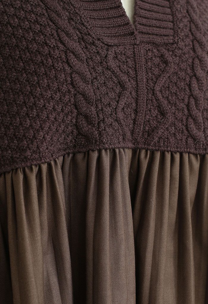 Knit Spliced Pleated Hi-Lo Tunic in Brown