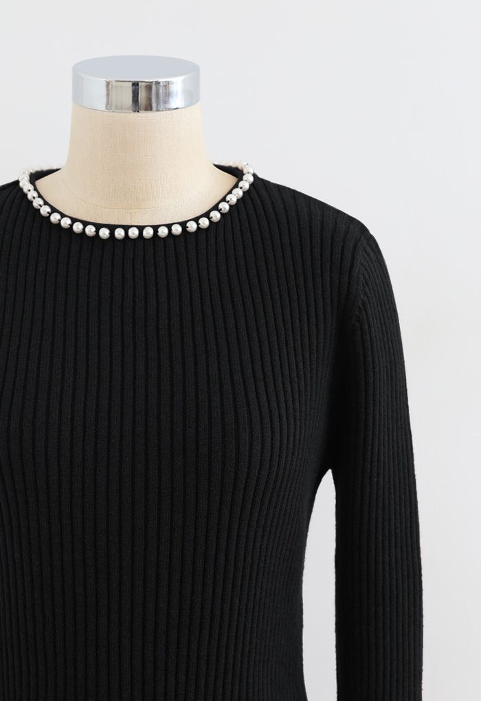 Pearl Neck Ribbed Hi-Lo Knit Sweater in Black