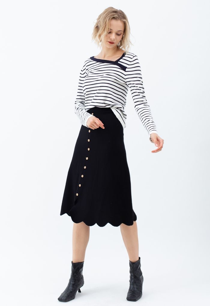 Scrolled Hem Button Knit Midi Skirt in Black