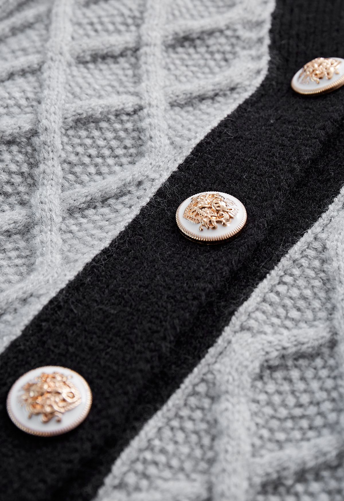 Braid Diamond Cropped Knit Cardigan in Grey
