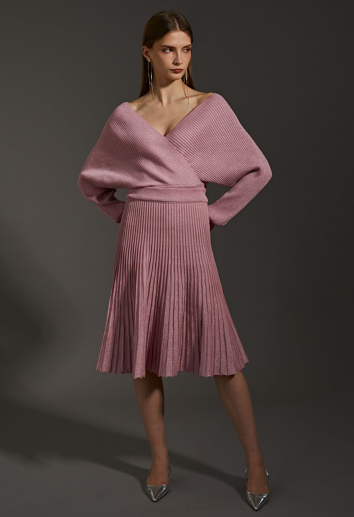 Glittering Ribbed Wrap Top and Pleated Skirt Knit Set in Pink