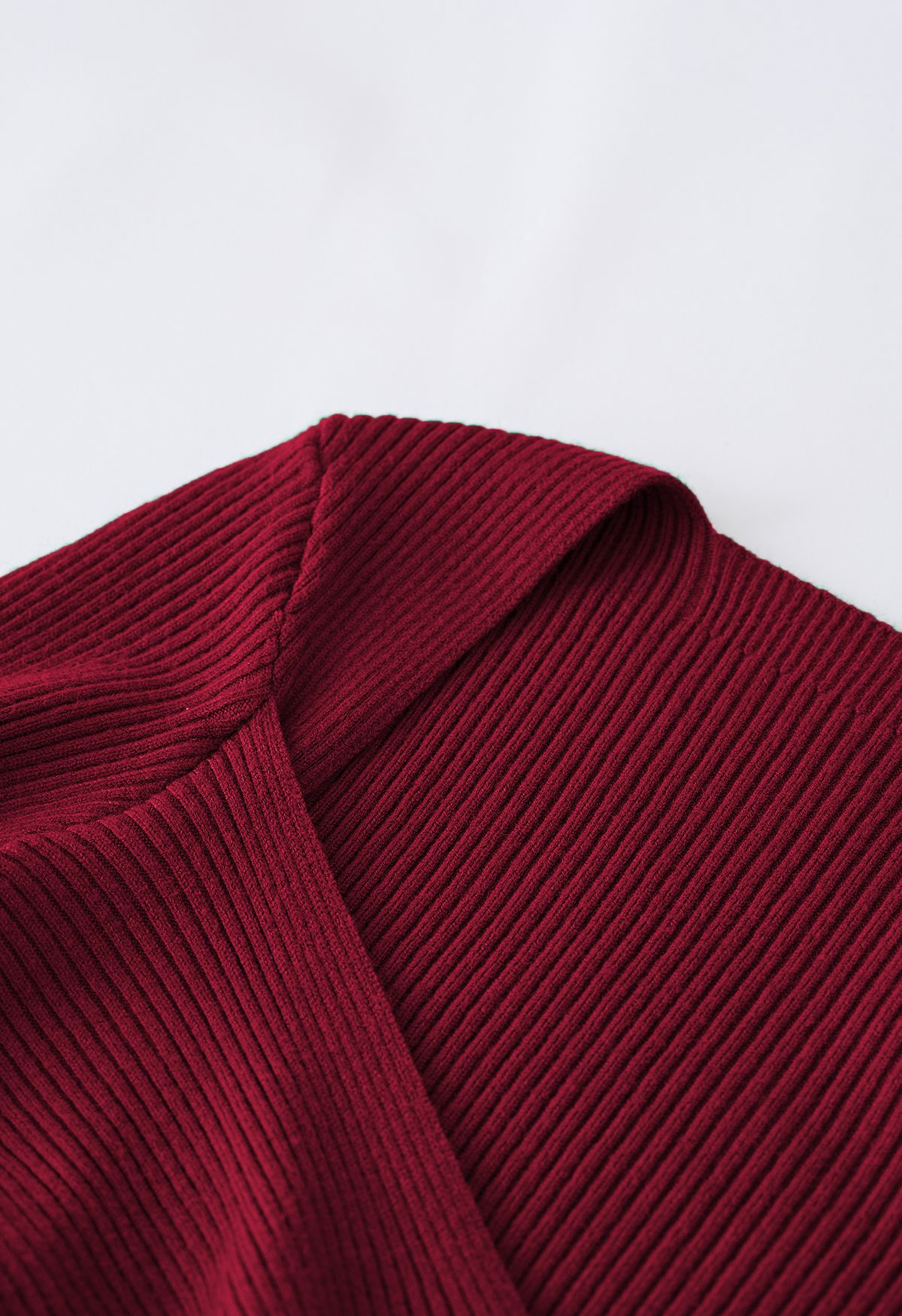 Sweetheart Twist Front Ribbed Knit Top in Burgundy