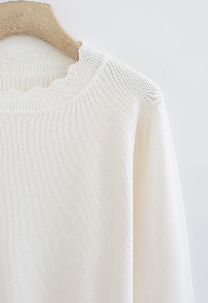 Ribbed Fuzzy Soft Knit Sweater in Cream