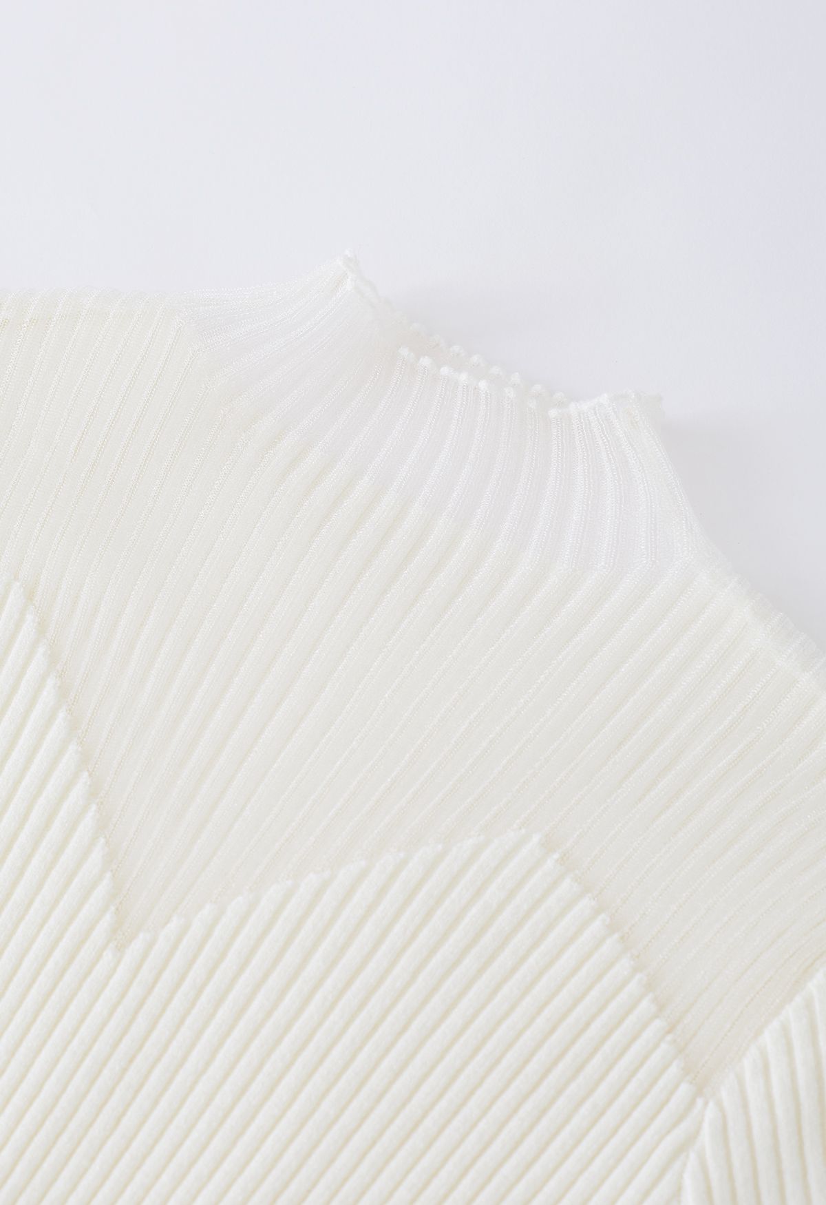 Mock Neck Zigzag Mesh Splicing Knit Top in Ivory
