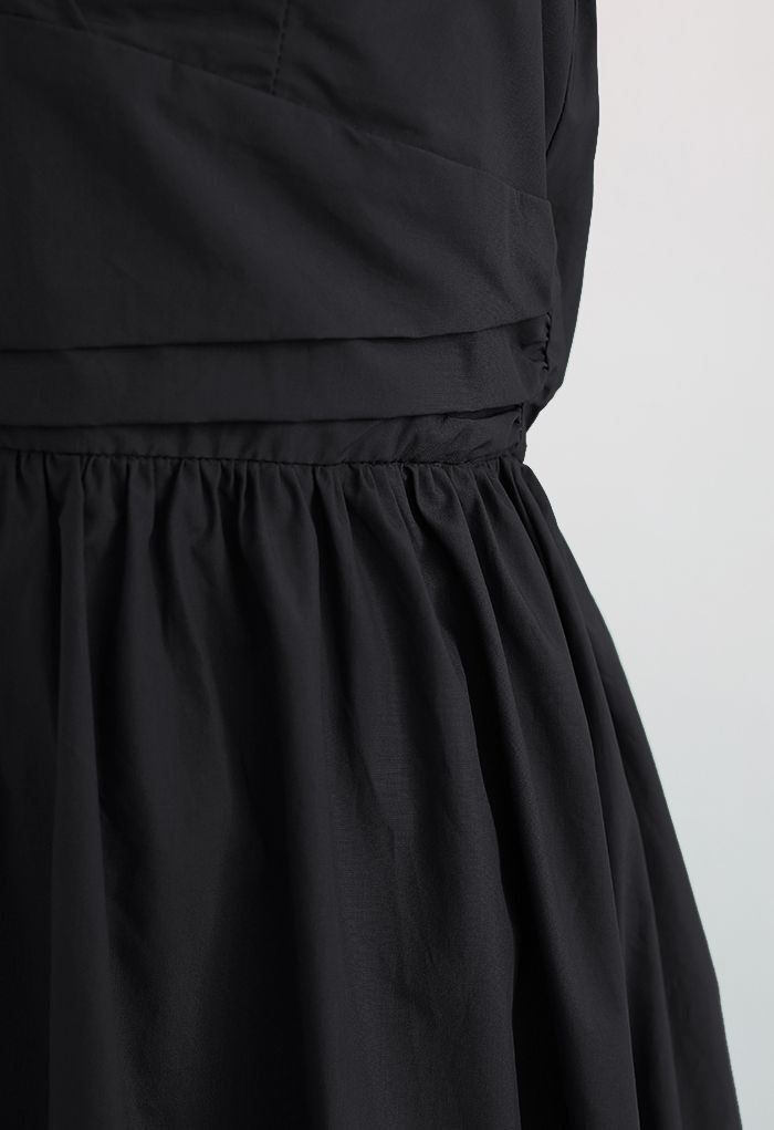 Minimalist Halter Neck Midi Dress in Black