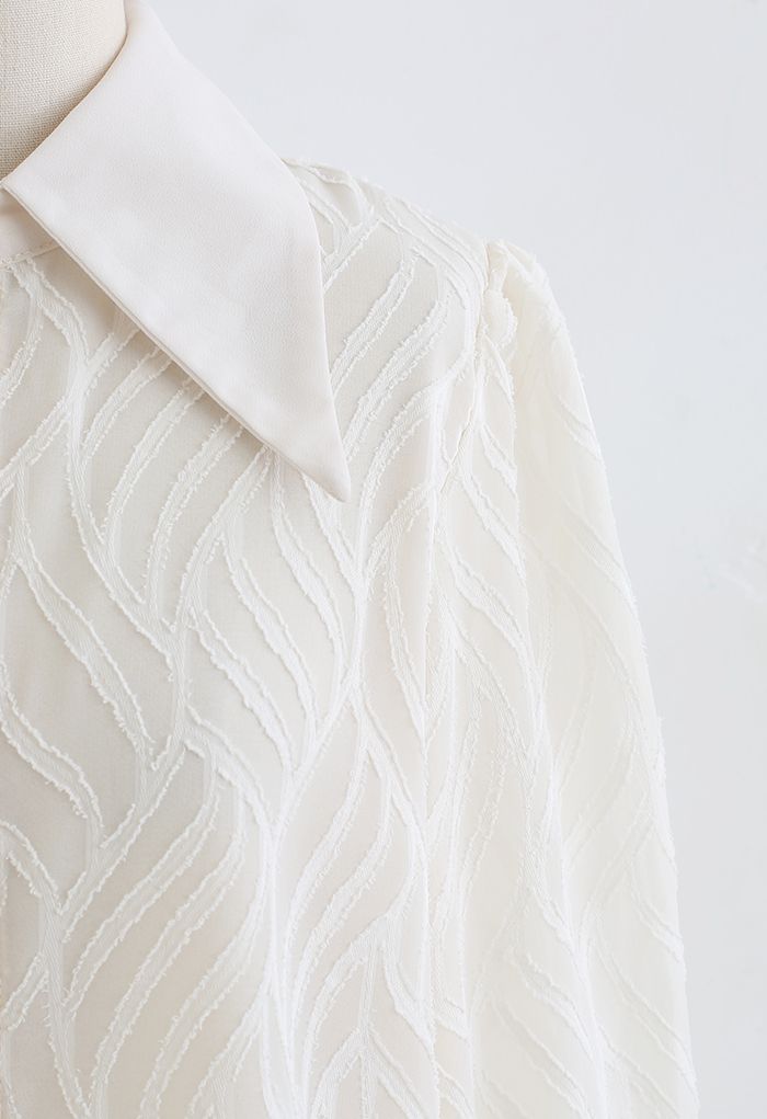 Classy Wavy Texture Slouchy Shirt in White