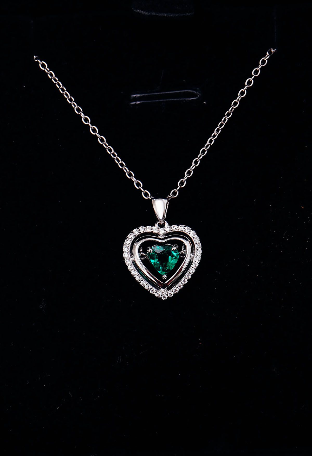Hollow Heart Shape Emerald Gem Necklace