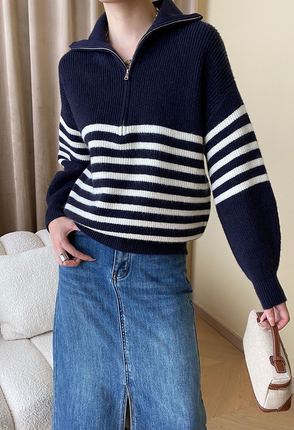 Knit sweater shop with zipper