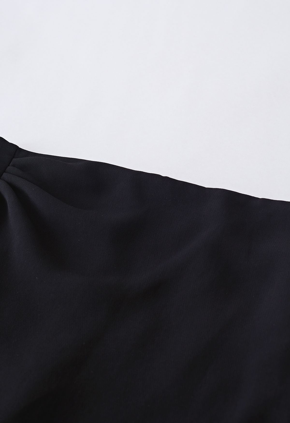 Side Ruching Tulip Hem Midi Skirt in Black