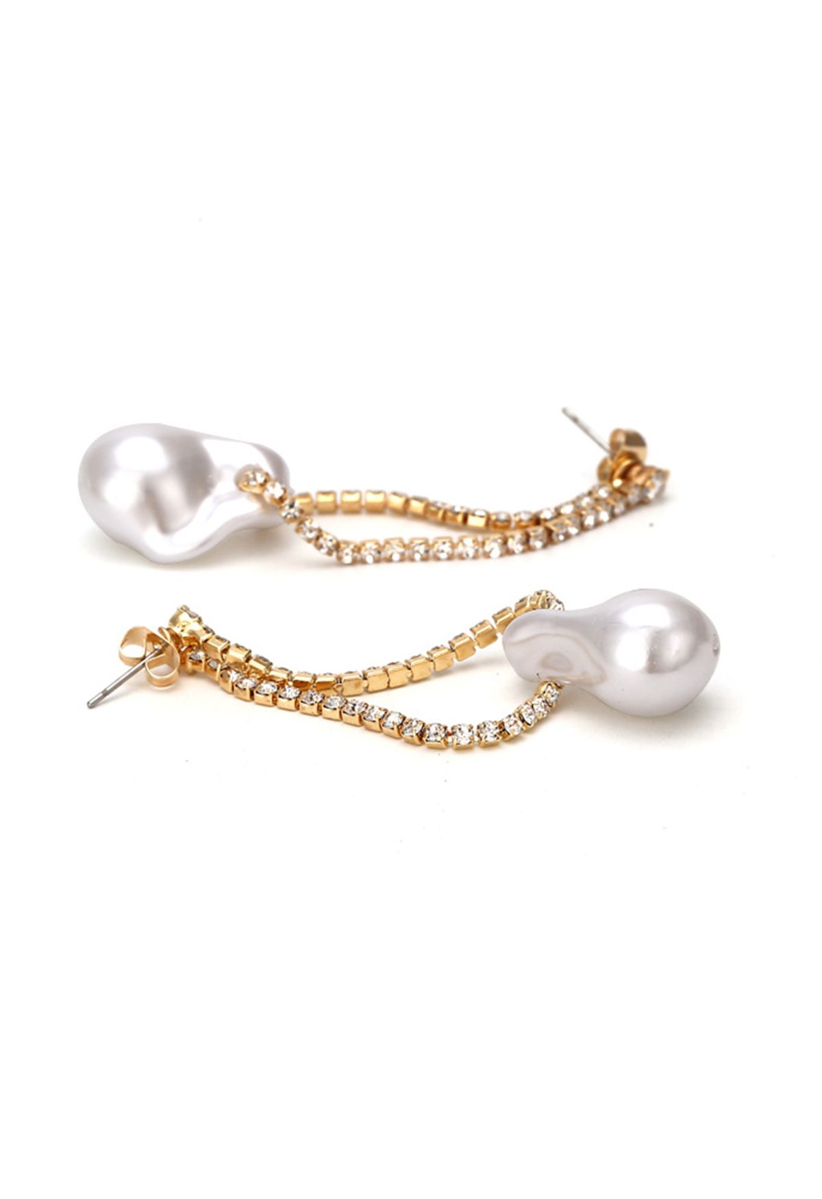 Irregular Pearl Diamond Drop Earring in Cream