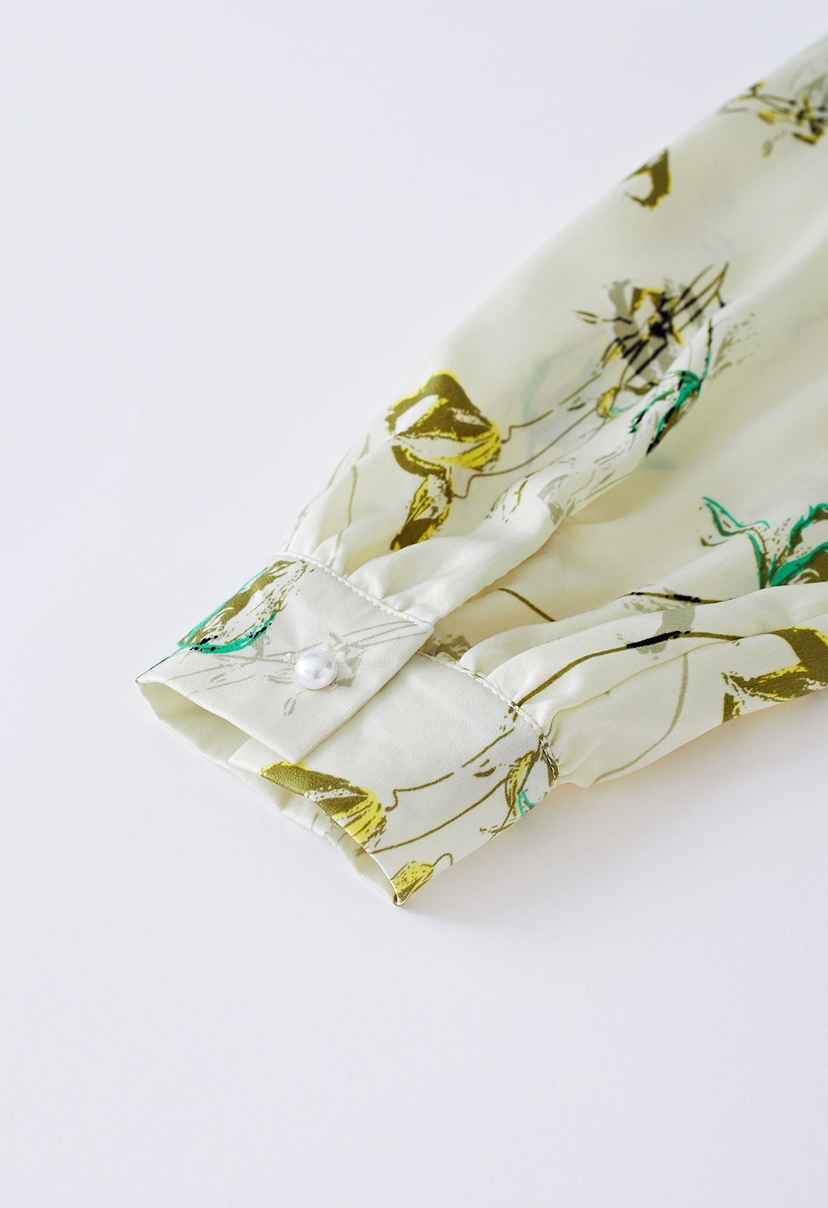 Tulip Print V-Neck Satin Shirt in Pistachio