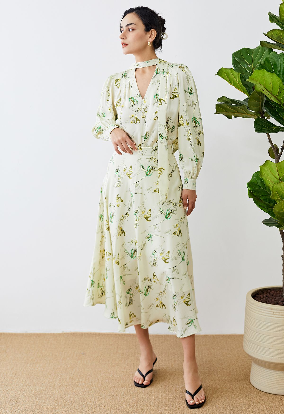 Tulip Print Satin Maxi Skirt in Pistachio