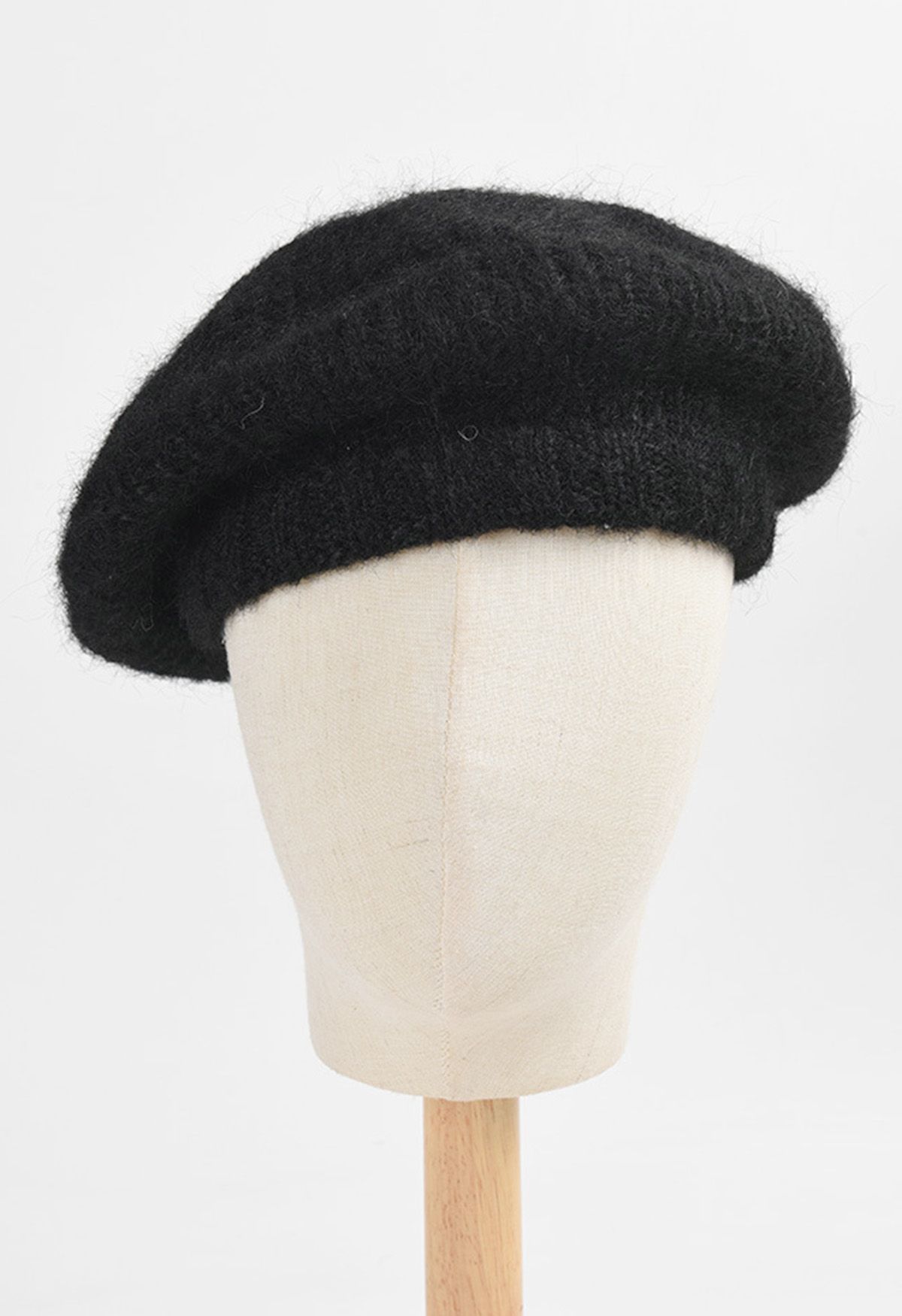 Fuzzy Wool-Blend Beret Hat in Black