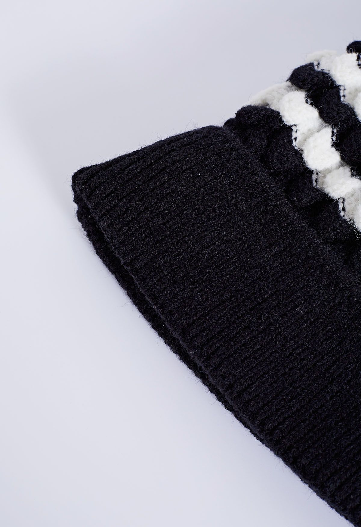 Color Block Pom-Pom Beanie Hat in Black