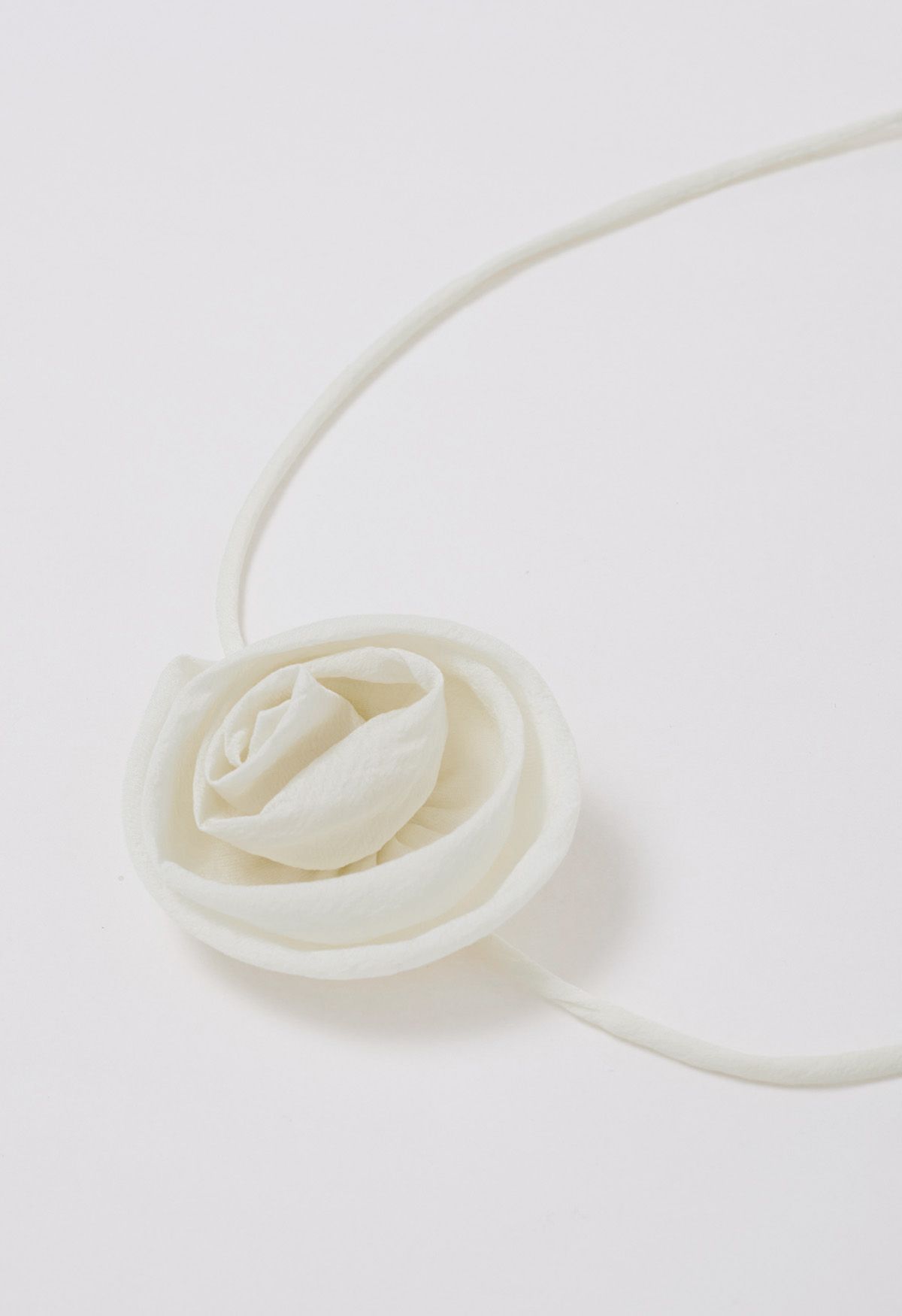 Flower Choker Necklace Ruffle Trim Shirt in Cream