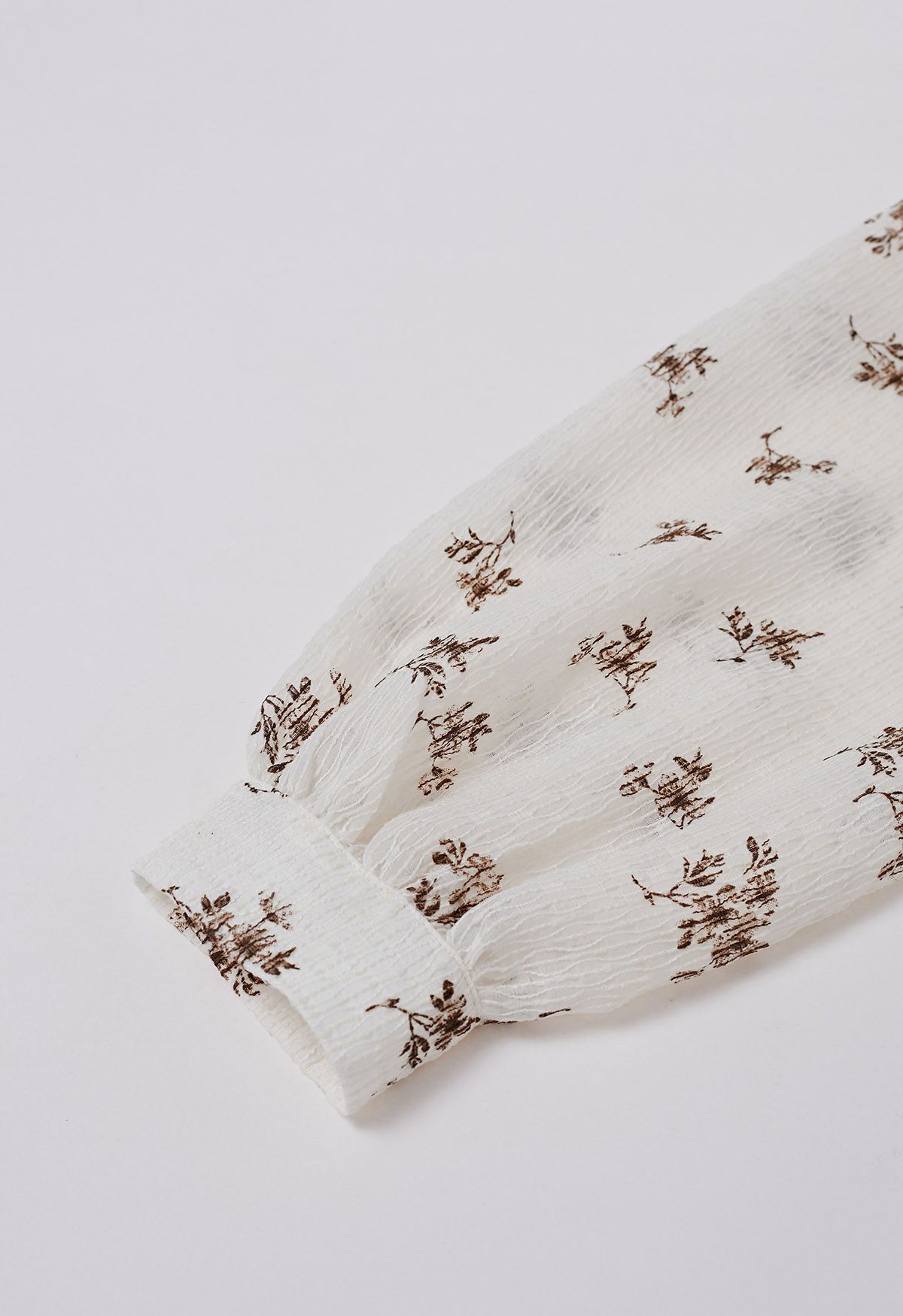 Floret Print Texture Button Down Shirt in Cream